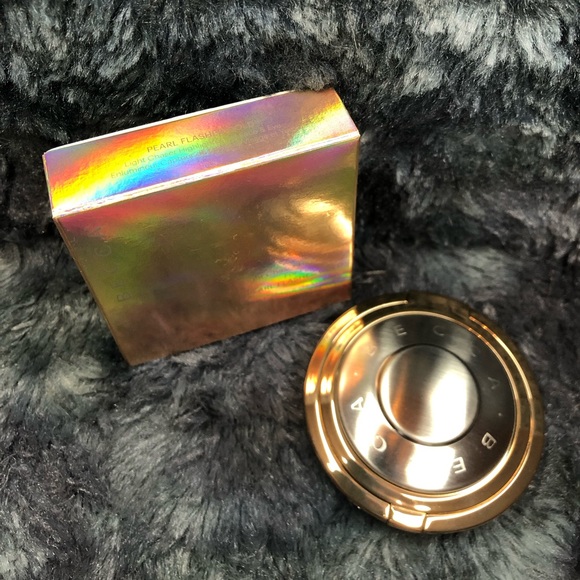 NIB- BECCA Light Chaser Highlighter for Face & Eye PEARL FLASHES GOLD - Picture 4 of 10